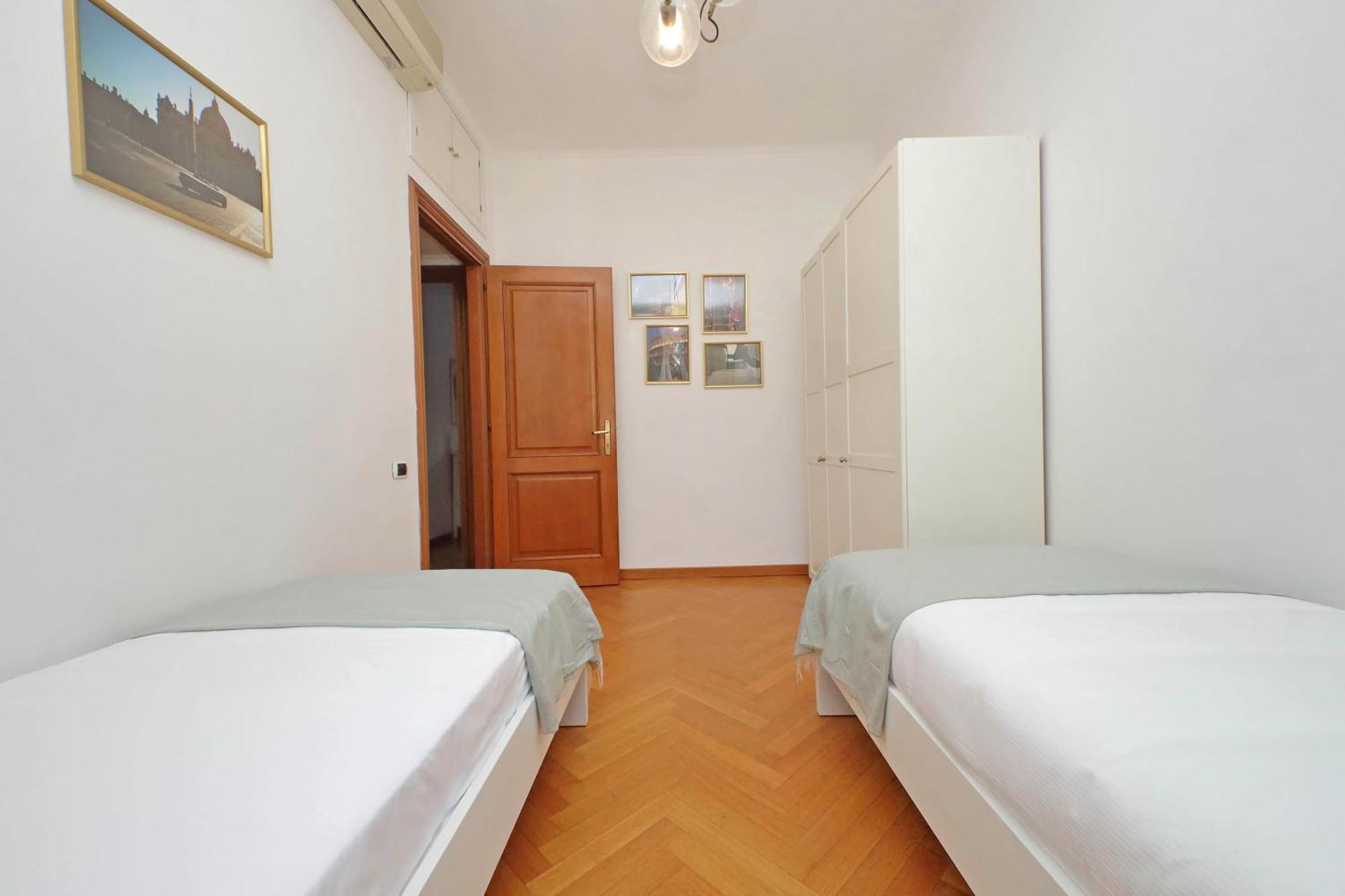 Ych-Comfortable 2 Bedrooms Flat Near Colosseum Rom Exterior foto